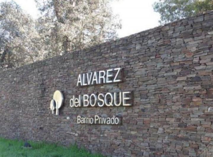 Alvarez del Bosque - barrio privado con Barrio privado