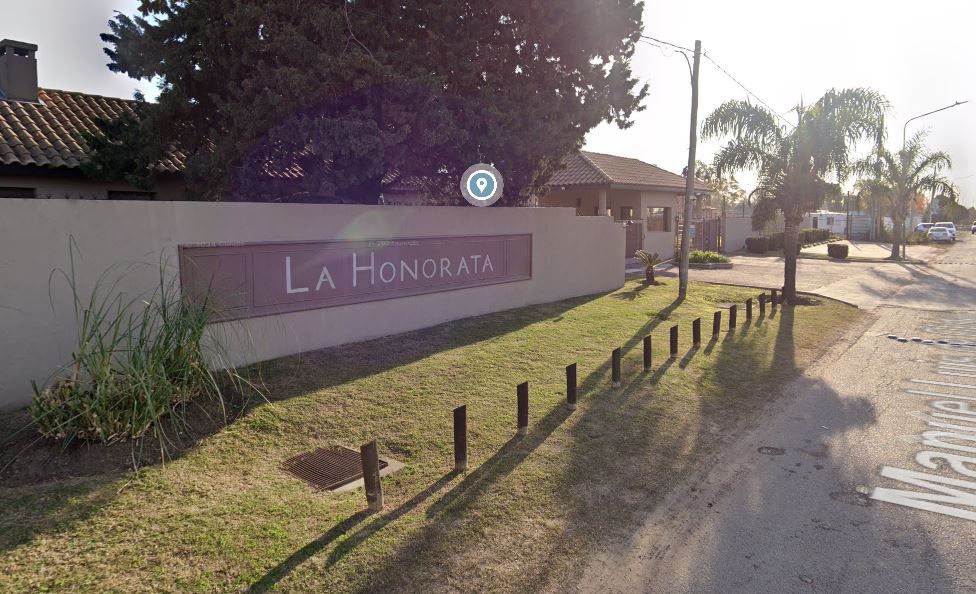 La Honorata - barrio privado con Barrio privado